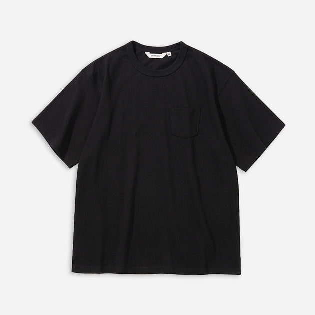 HEAVYWEIGHT POCKET TEE BLACK THE GREAT DIVIDE Uniform Bridge EU